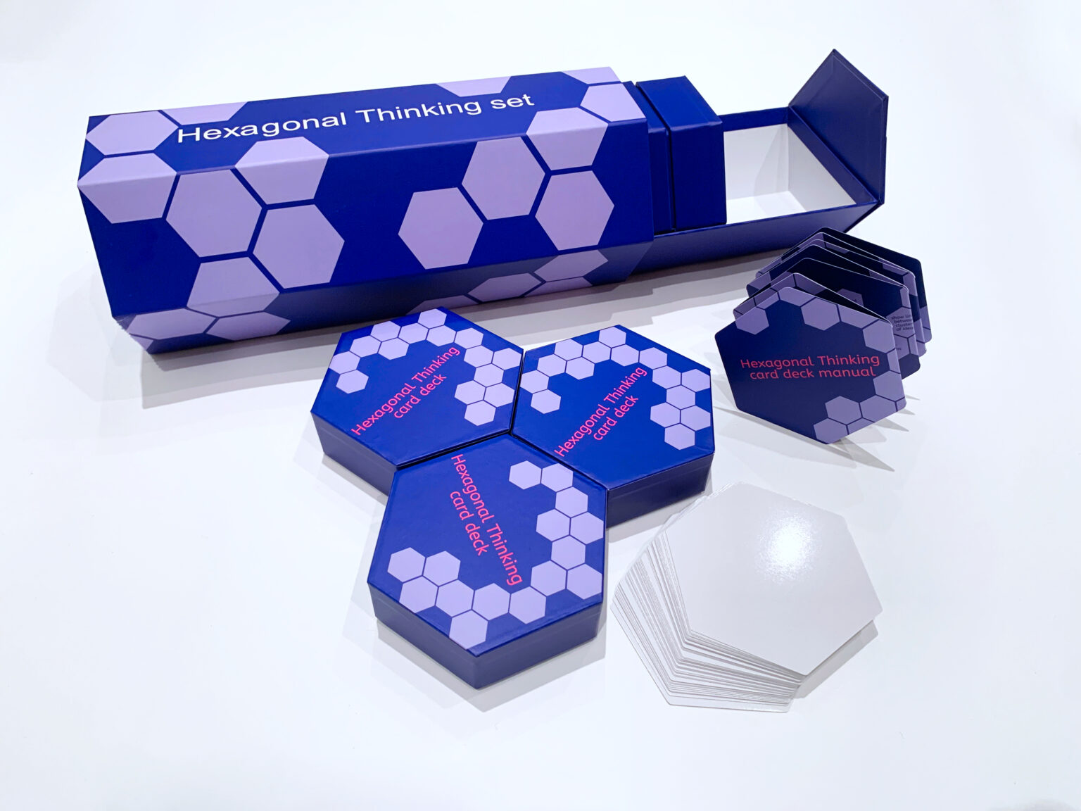 Class set of 8 boxes